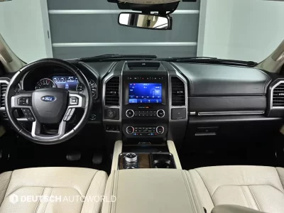 Ford EXPEDITION