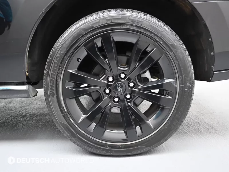 Ford EXPEDITION