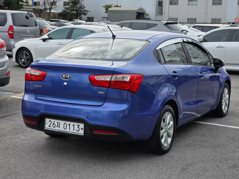 Kia pride