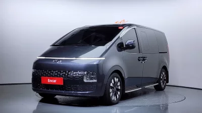 Hyundai Staria