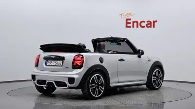 MINI Cooper Convertible