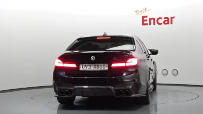 BMW M5