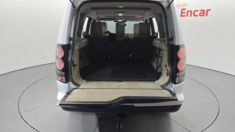 Land Rover DISCOVERY