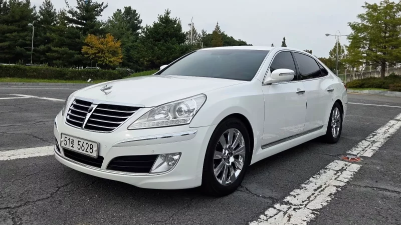 Hyundai Equus