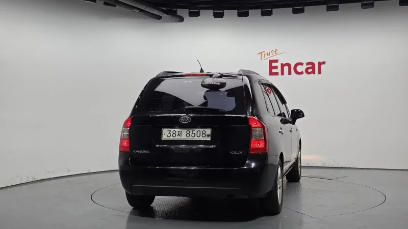 Kia Carens