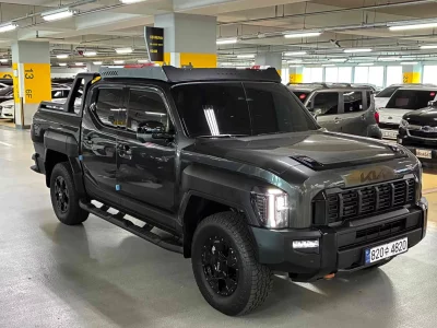 Kia Tasman