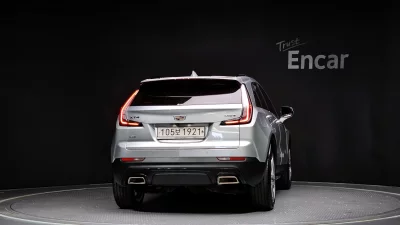 Cadillac XT4
