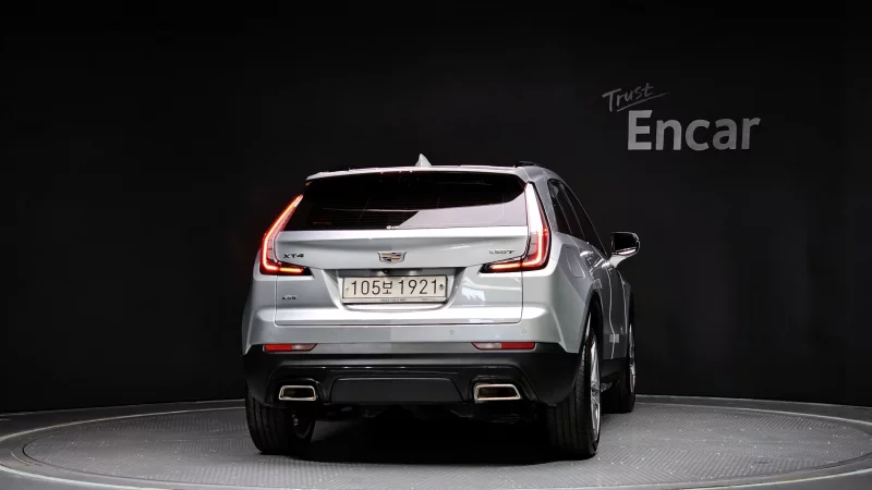 Cadillac XT4