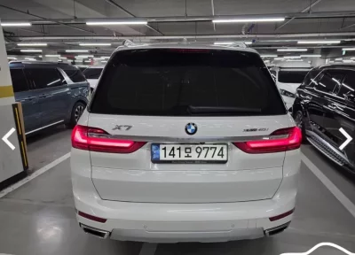BMW X7