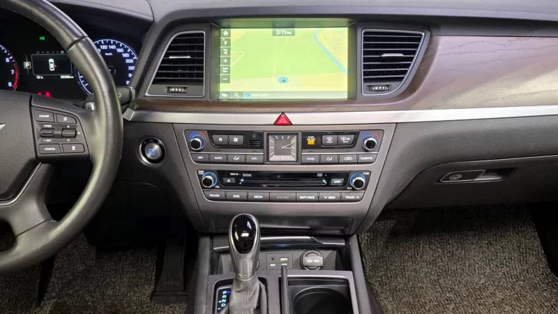 Hyundai Genesis