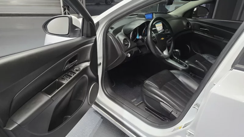 Daewoo Cruze