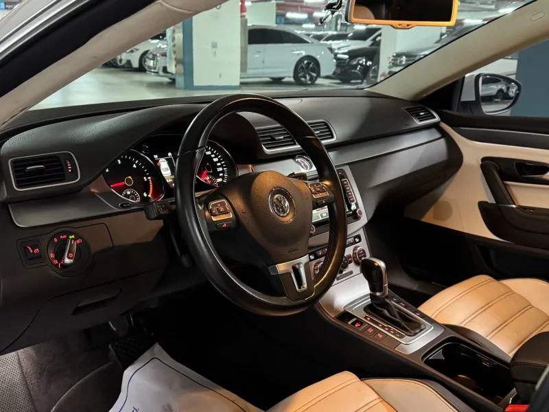 Volkswagen PASSAT CC