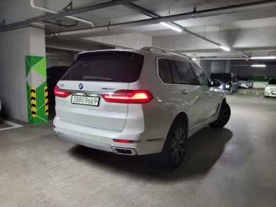 BMW X7