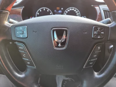 Hyundai Equus