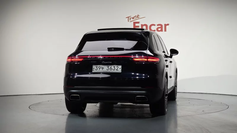 Porsche CAYENNE