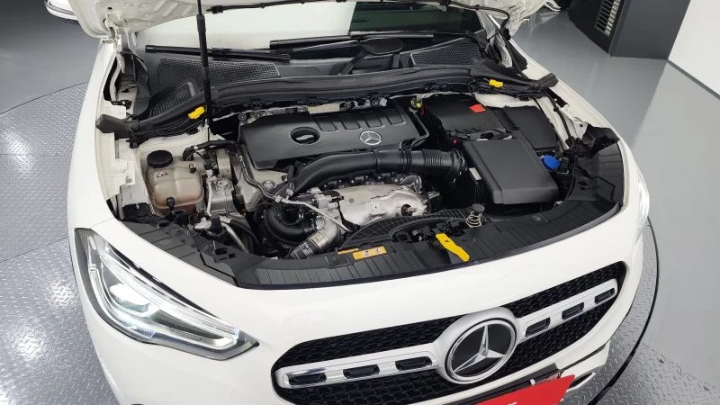 Mercedes-Benz GLA-Class