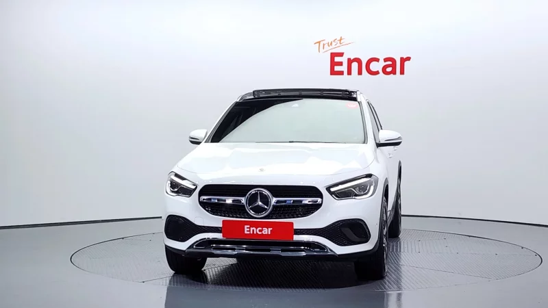 Mercedes-Benz GLA-Class