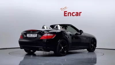 Mercedes-Benz SLK-Class