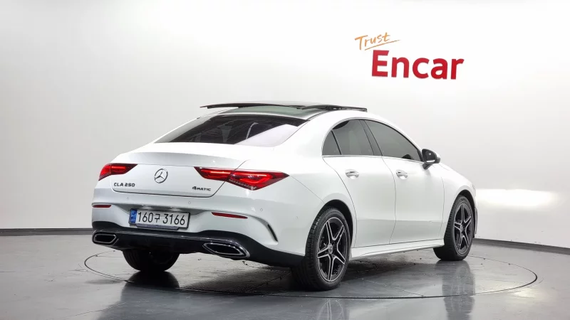 Mercedes-Benz CLA-Class