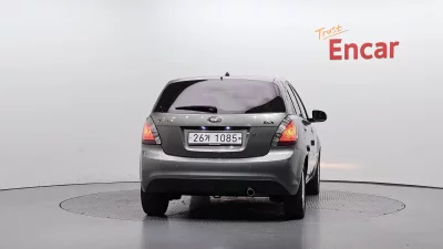Kia pride
