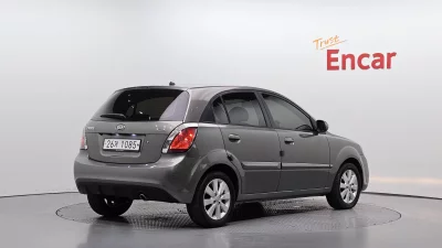 Kia pride