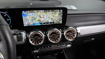 Mercedes-Benz EQB