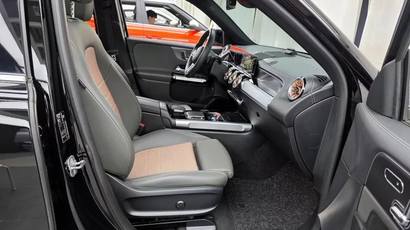 Mercedes-Benz EQB