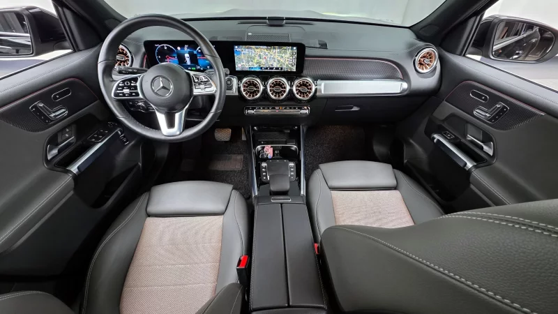 Mercedes-Benz EQB