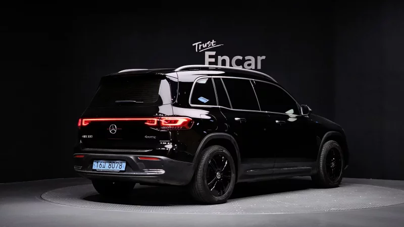 Mercedes-Benz EQB