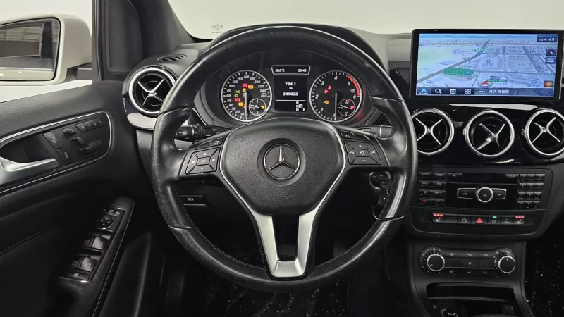 Mercedes-Benz B-Class