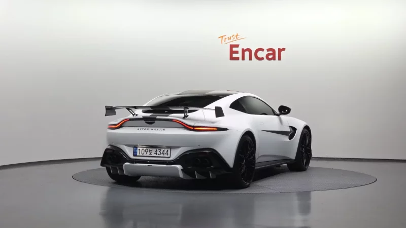 Astonmartin Vantage
