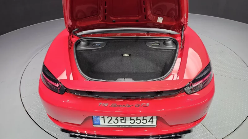 Porsche 718