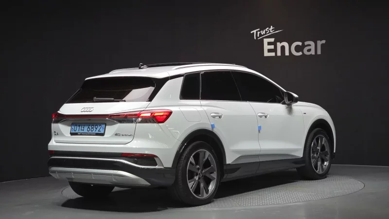 Audi Q4 e-tron