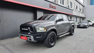 Dodge Ram Pick Up