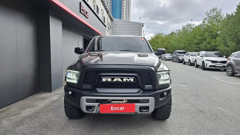 Dodge Ram Pick Up