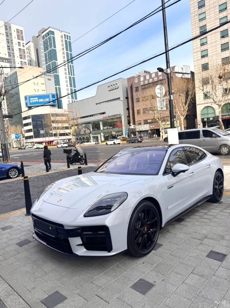 Porsche Panamera
