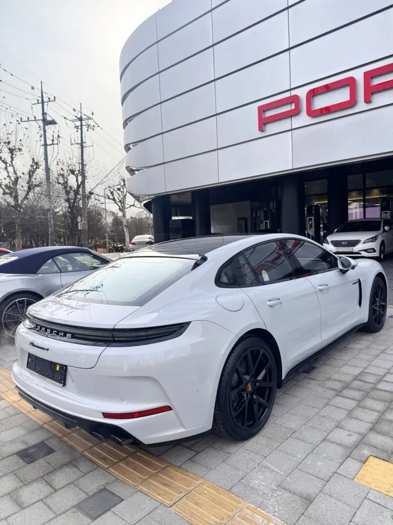 Porsche Panamera