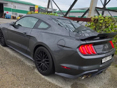 Ford MUSTANG