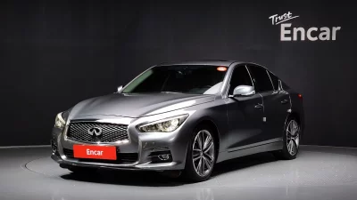 Infiniti Q50