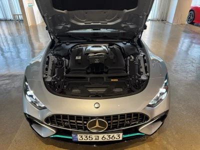 Mercedes-Benz SL-Class