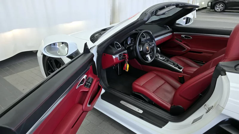 Porsche 718