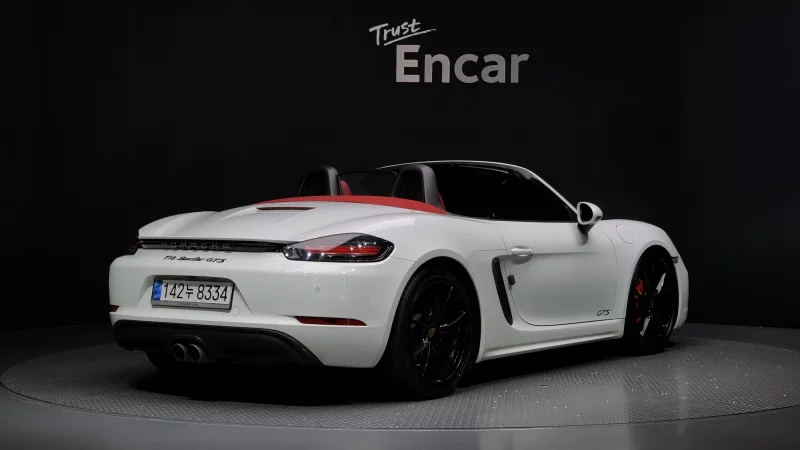 Porsche 718