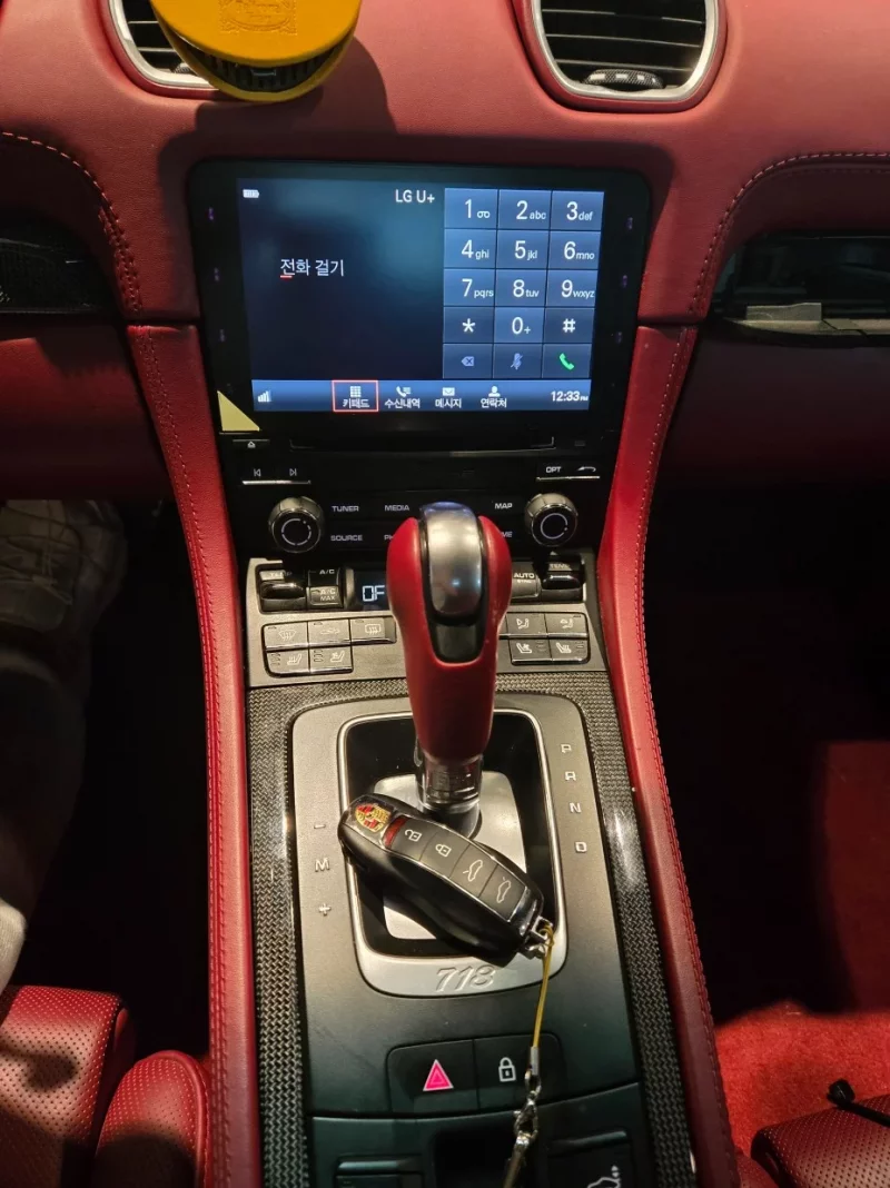 Porsche 718