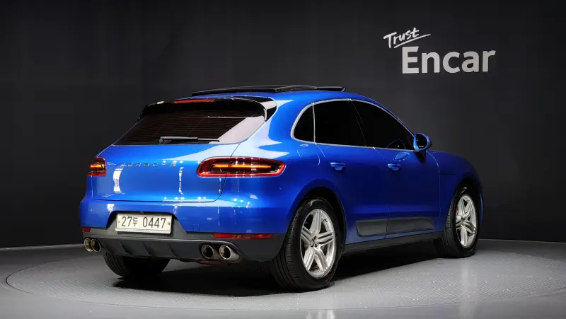 Porsche Macan