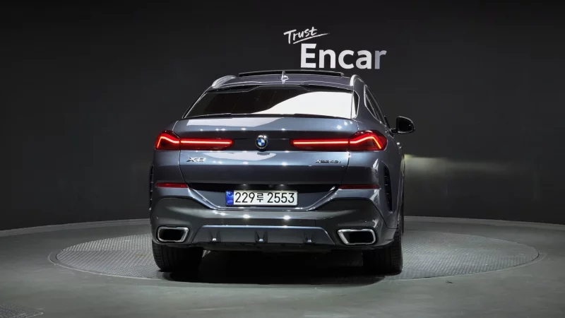 BMW X6