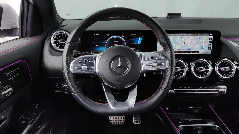 Mercedes-Benz GLA-Class