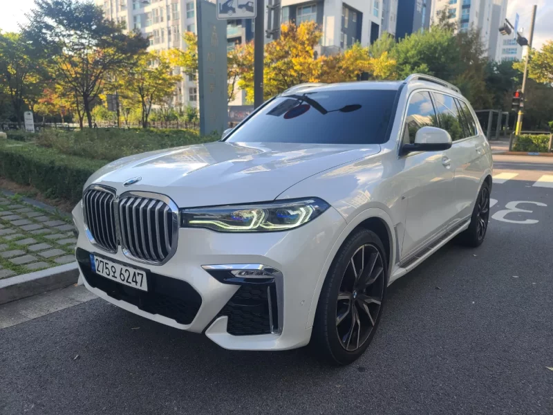 BMW X7