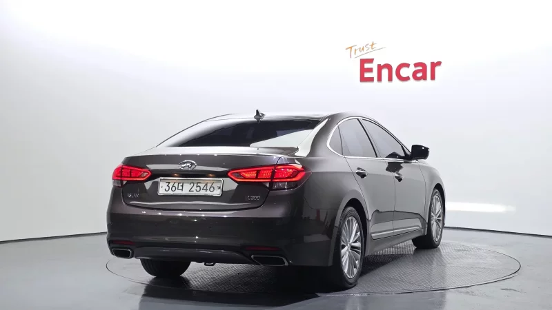 Hyundai Aslan