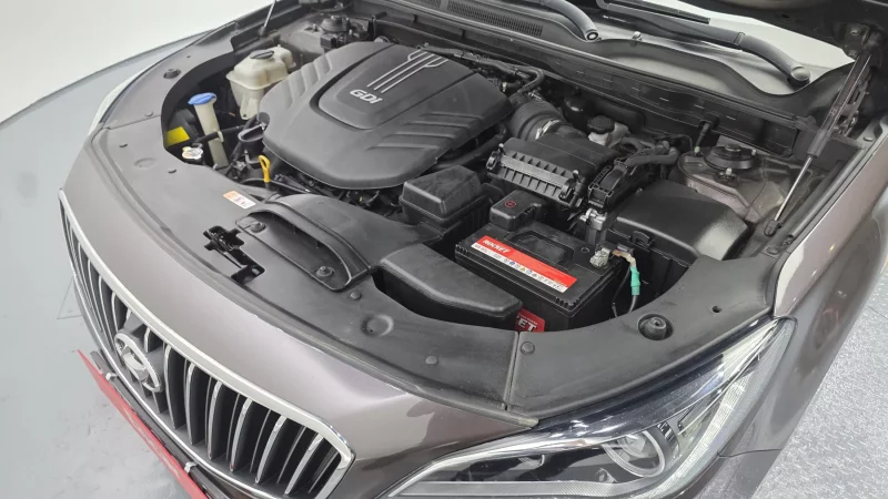 Hyundai Aslan