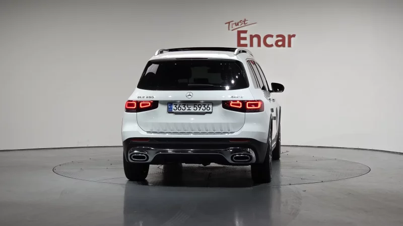 Mercedes-Benz GLB-Class